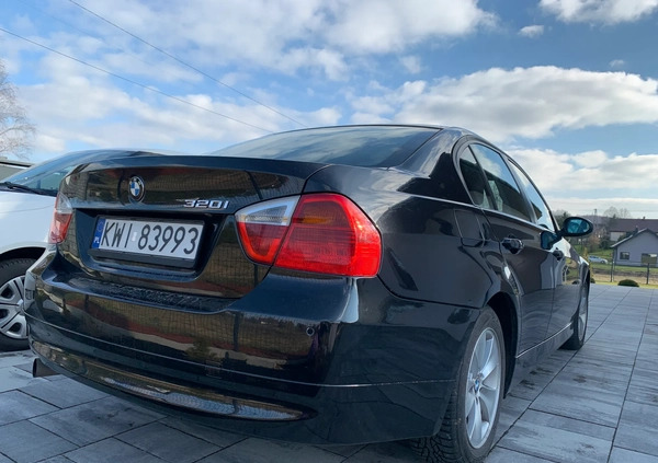 BMW Seria 3 cena 22000 przebieg: 252417, rok produkcji 2006 z Cedynia małe 22